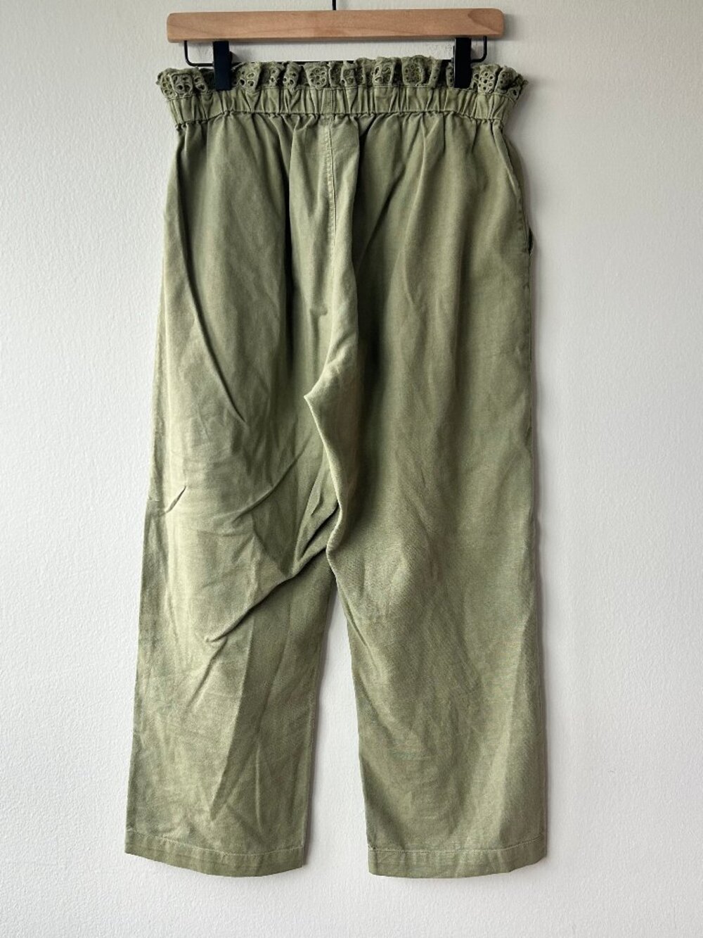 The Great Eyelet Gunny Sack Paperbag Waist Pants Sage Green Women's Size 2/Small - Picture 6 of 12